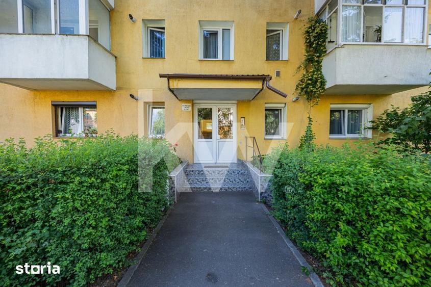 Apartament cu 2 camere semidecomandat, mobilat în Blumăna