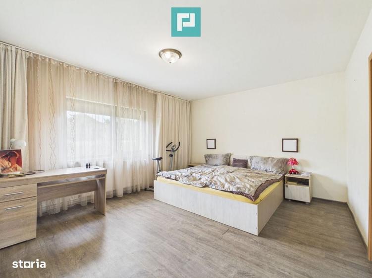 Casă cu 3 camere în Săcălaz