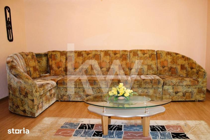 Casă cu 5 camere cu Teren 7800 Mp în Murgeni
