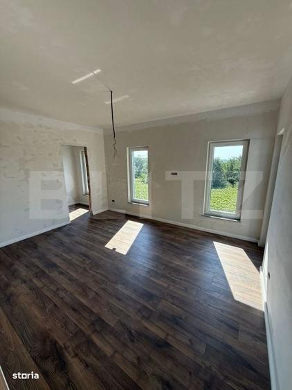 Casă cu 4 camere cu Teren 400 Mp în Moara