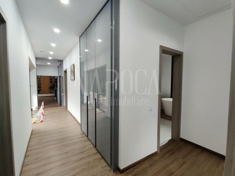 Casă individuală cu 4 camere cu Canalizare în Iris