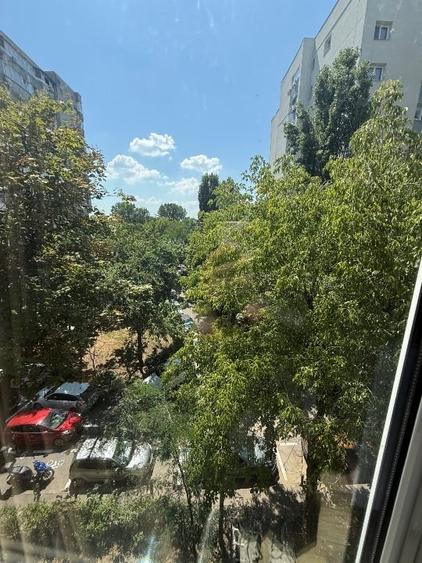 Apartament cu 2 camere decomandat, mobilat în Tineretului