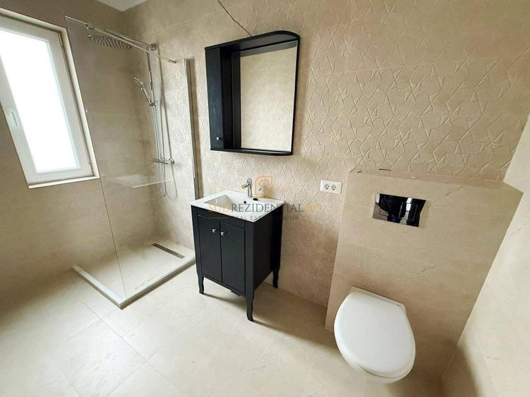 Casă individuală cu 4 camere cu Canalizare în Vidra