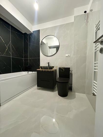 Apartament cu 2 camere semidecomandat în Florești