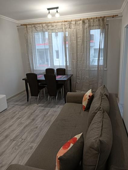Apartament cu 2 camere semidecomandat în Florești