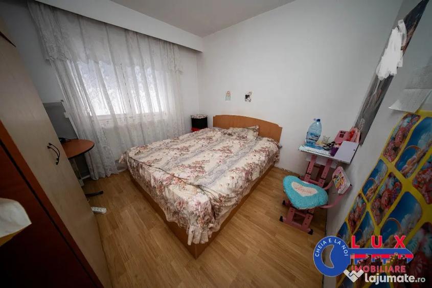 Apartament cu 2 camere semidecomandat în Babadag