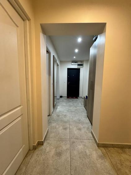 Apartament cu 3 camere decomandat, mobilat în Săsar