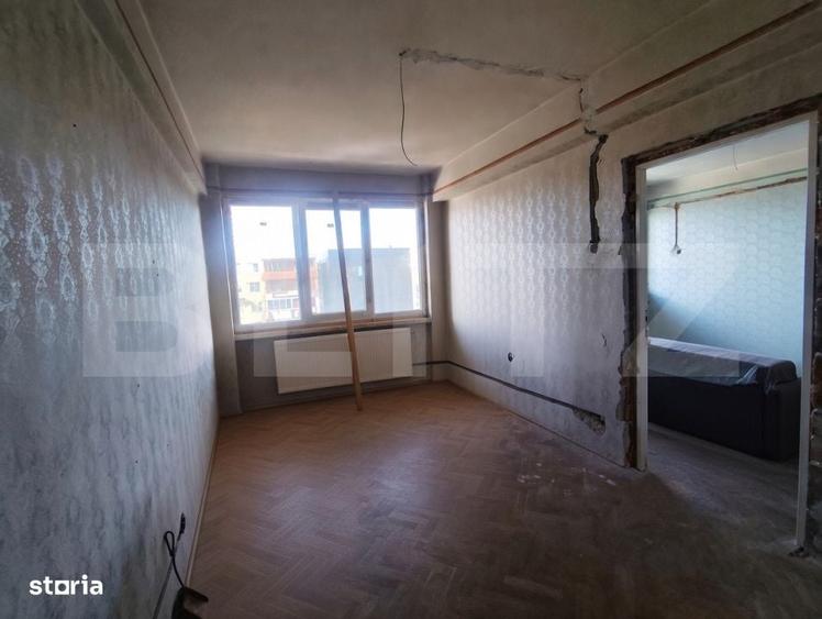 Apartament cu 3 camere semidecomandat în Ultracentral