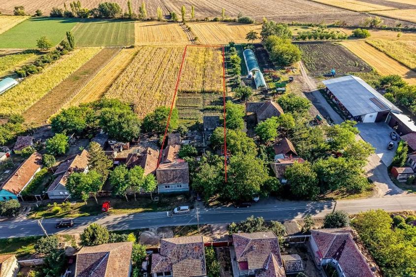 Casa cu teren 3.950 mp | Doroban?i | 63.500 negociabil - 2
