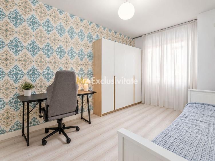 Apartament cu 3 camere semidecomandat, mobilat în Fundeni