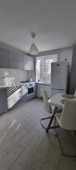 Apartament cu 2 camere decomandat în Brâncoveanu
