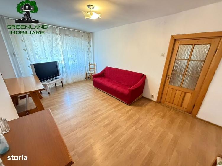 Apartament cu 3 camere decomandat în Păcurari