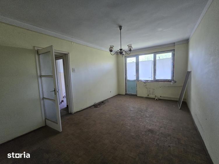 Apartament cu 2 camere semidecomandat în Central