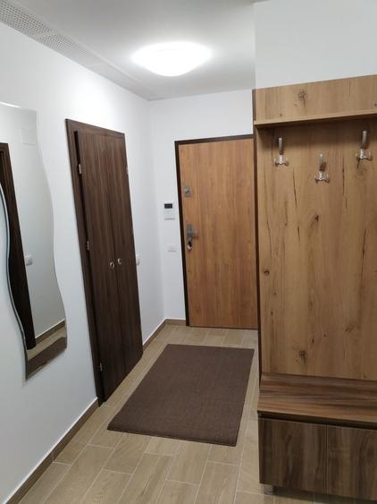 Apartament cu 2 camere decomandat în Exterior Vest