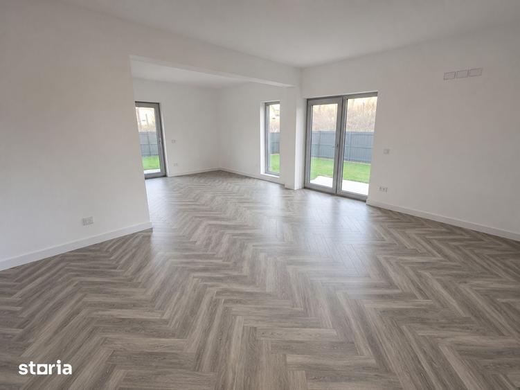 Casă cu 3 camere cu Teren 350 Mp în Vișan