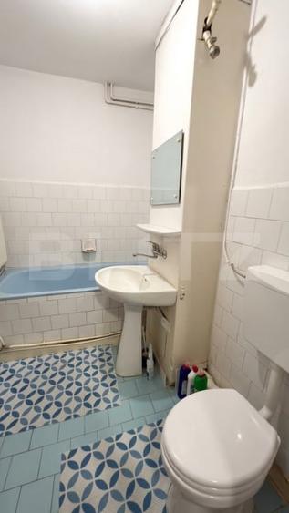 Apartament cu 3 camere decomandat, mobilat în Soarelui