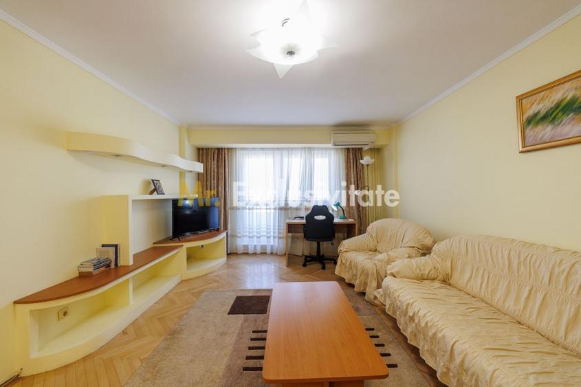 Apartament cu 2 camere decomandat, mobilat în Ultracentral
