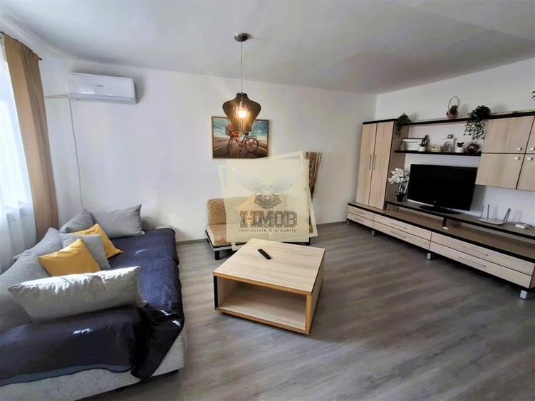 Apartament cu 3 camere decomandat în Mihai Viteazul