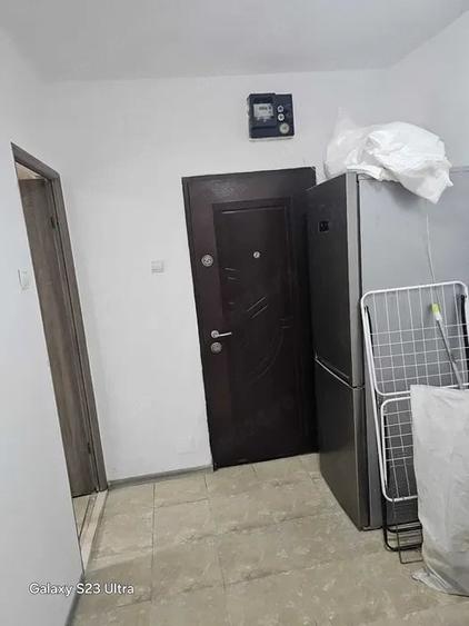 Garsonieră decomandată în Colentina