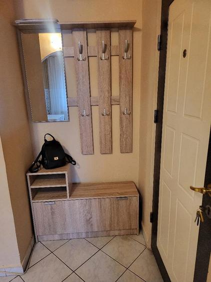 Apartament cu 2 camere decomandat în Decebal