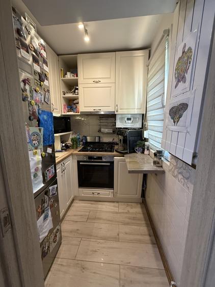 Apartament cu 2 camere nedecomandat, mobilat în P-ța Doina