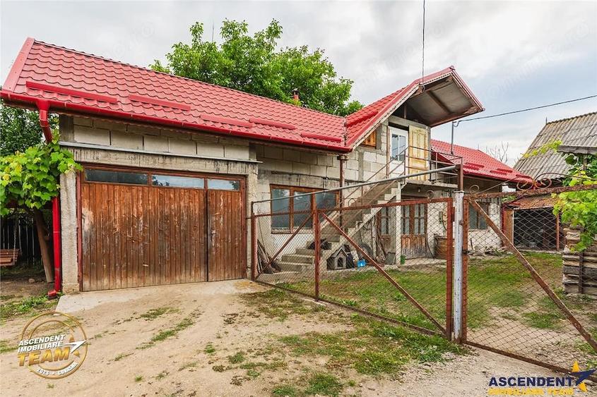 Casă cu 2 camere cu Teren 1123 Mp în Lunga