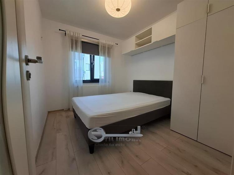 Apartament cu 2 camere semidecomandat, mobilat în Aeroport
