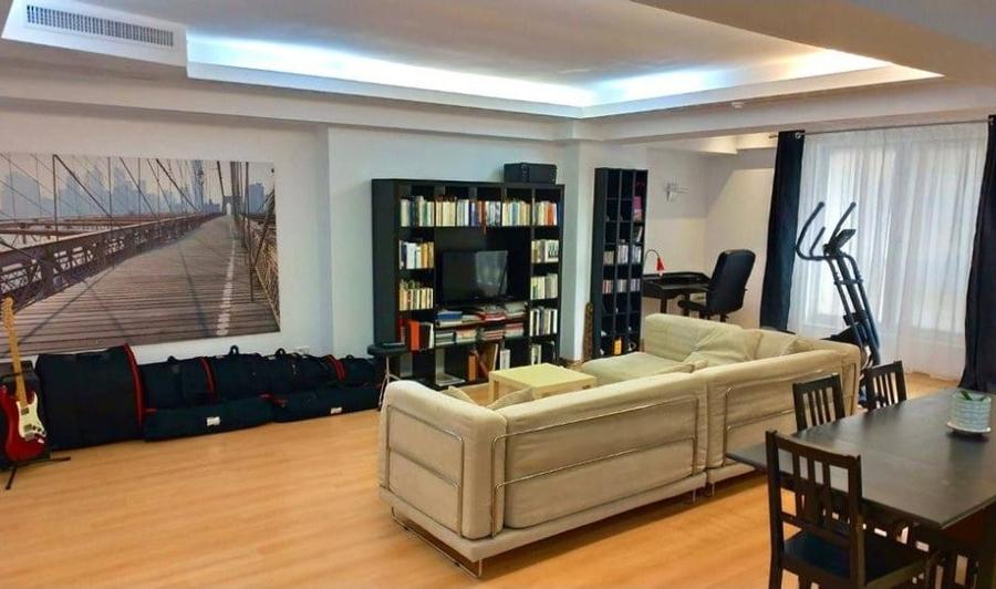 Apartament cu 3 camere în Nordului