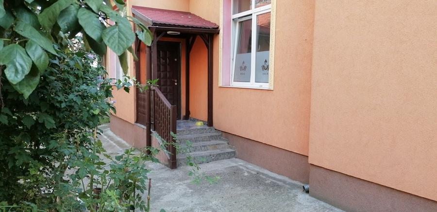 Spațiu comercial, de 75 mp, în Ultracentral