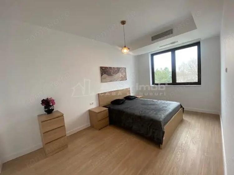 Apartament cu 3 camere decomandat în Dămăroaia