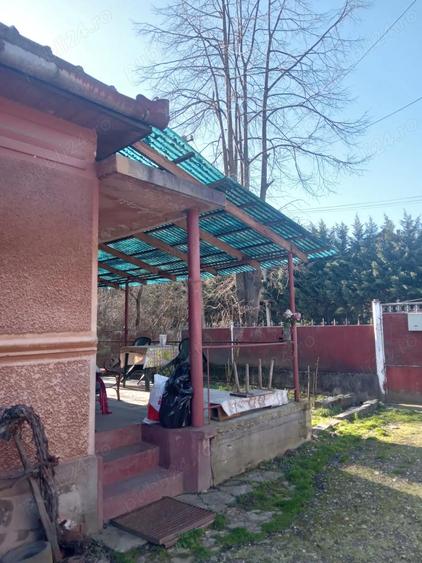 Casă cu 2 camere cu Teren 1180 Mp în Săvârșin