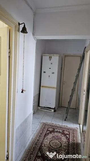 Apartament cu 2 camere decomandat în Ultracentral