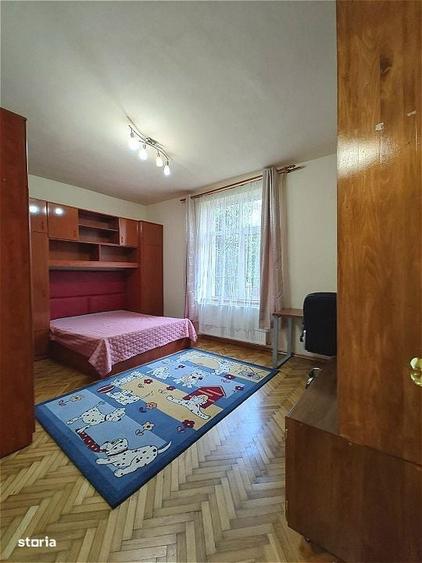 Casă cu 4 camere decomandat în Grigorescu