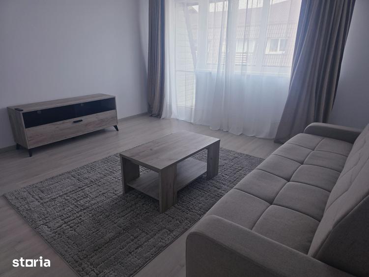 Apartament cu 2 camere decomandat în Sânpetru