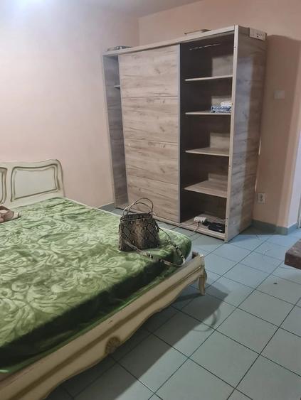 Garsonieră decomandată în Gară