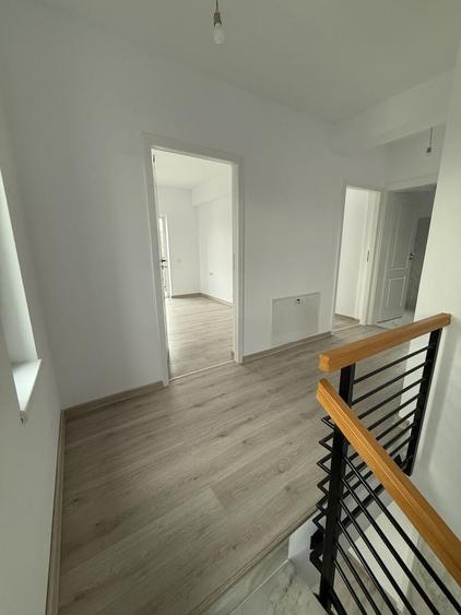Casă cu 4 camere în Bârnova
