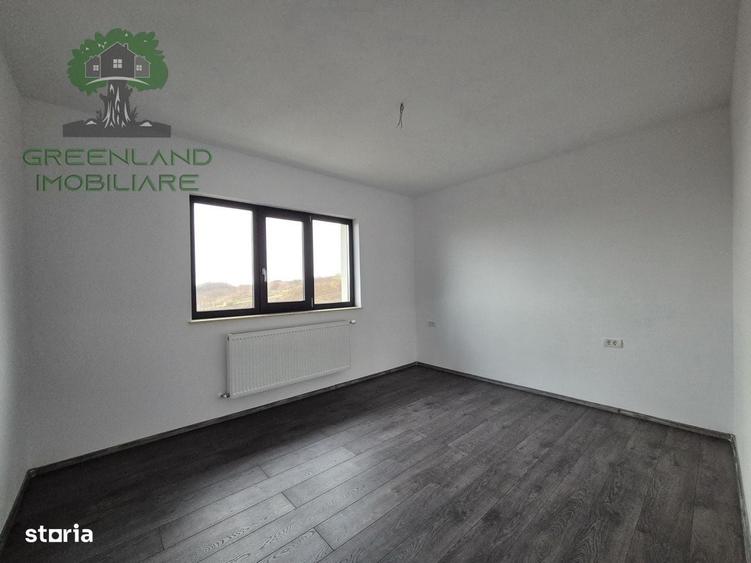 Casă cu 4 camere în Valea Lupului
