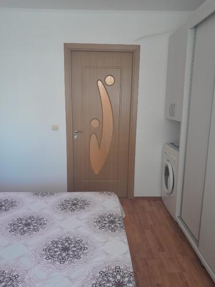 Garsonieră decomandată în Păcii