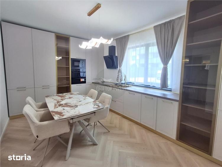 Casă cu 4 camere cu Teren 250 Mp în Șelimbăr