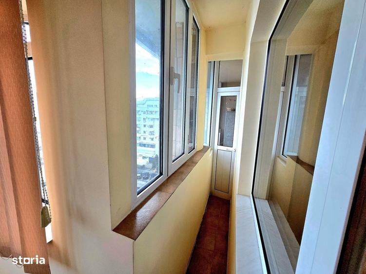 Apartament cu 2 camere decomandat în Frații Golești