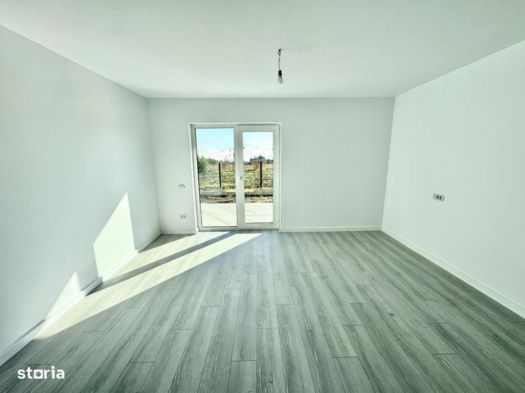 Casă cu 4 camere în Valea Lupului