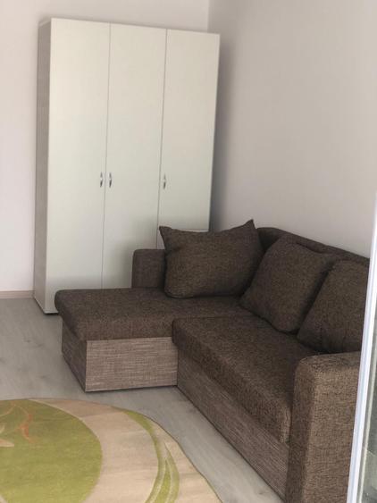 Garsonieră decomandată în Central