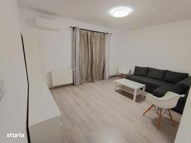 Apartament cu 3 camere decomandat, mobilat în Central