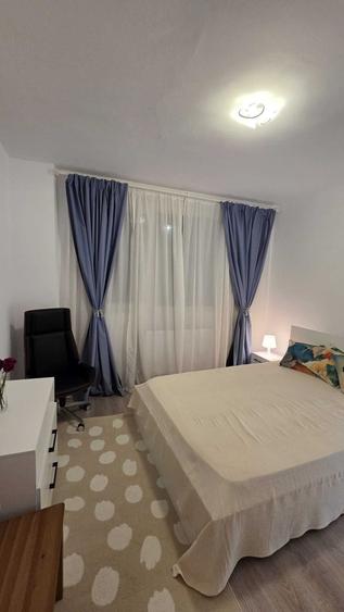 Apartament cu 2 camere semidecomandat în 1 Mai