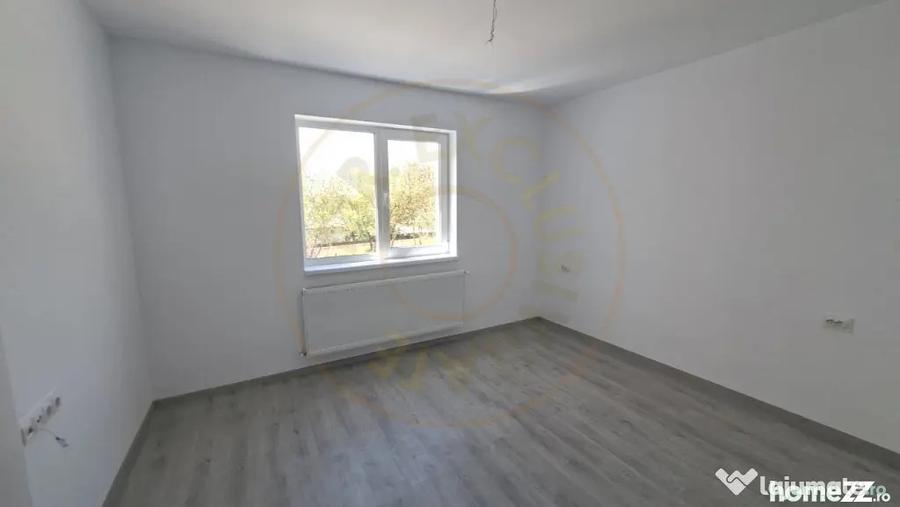 Apartament cu 2 camere decomandat în Ștefănești