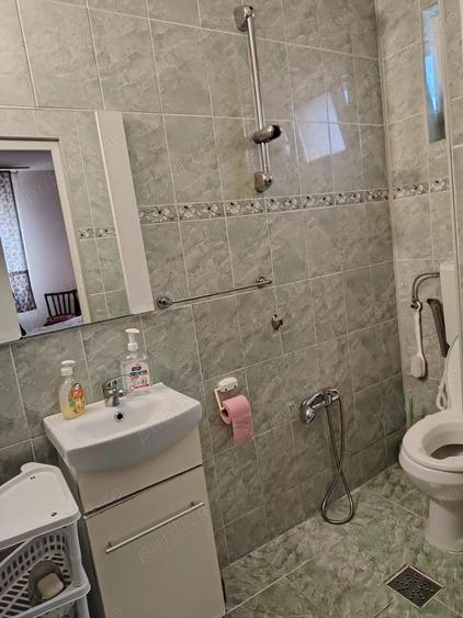 Casă cu 6 camere cu Teren 600 Mp în Cordos