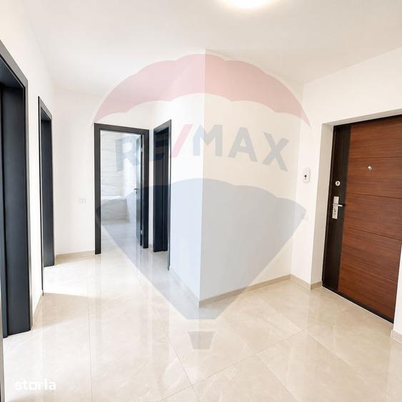 Apartament cu 3 camere în Sânpetru