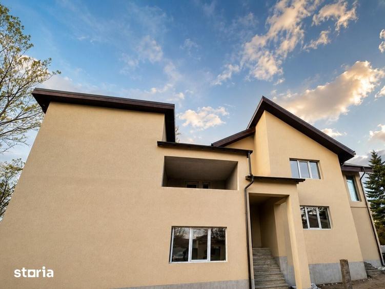 Casă cu 9 camere cu Teren 4000 Mp în Snagov