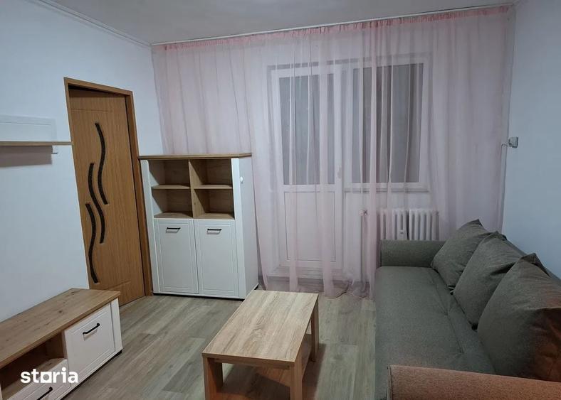 Apartament 2 cam Podu ros ( vizavi de liceul Racovita) - 4