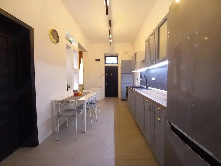 Apartament cu 2 camere decomandat în Ultracentral